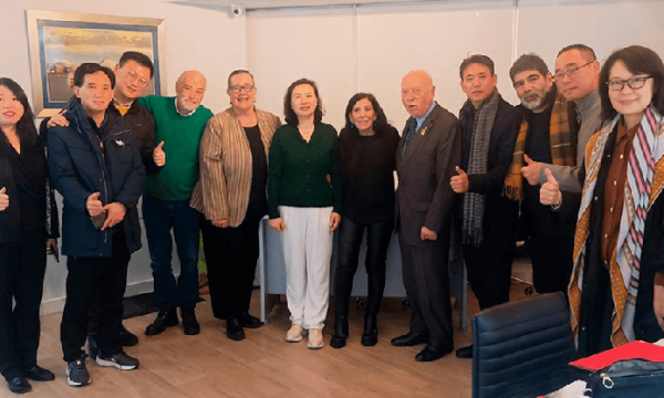 Clave China recibe delegación de periodistas de China  Periodistas del Belt and Road